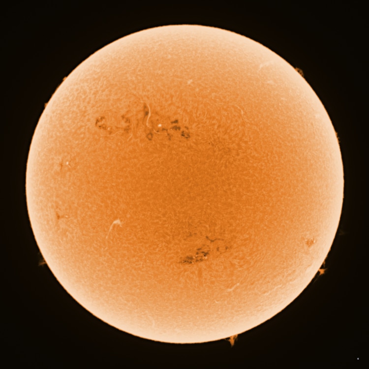 Vandaag begon prachtig en met uitstekende seeing van 2.5 tot 3.5″. Eerst om 07:53UTC de dageli