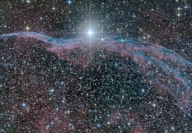Afgelopen week heb ik op 2 nachten opnames gemaakt van een stukje Sluiernevel, NGC6960 om precies te